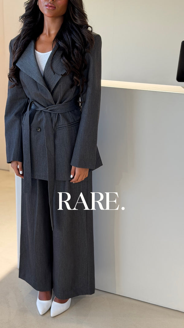 FORMAL TWO PIECE SUIT