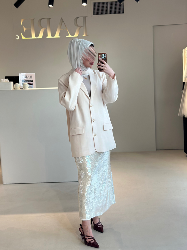 LOOSE BLAZER W/SEQUINS SKIRT SUIT
