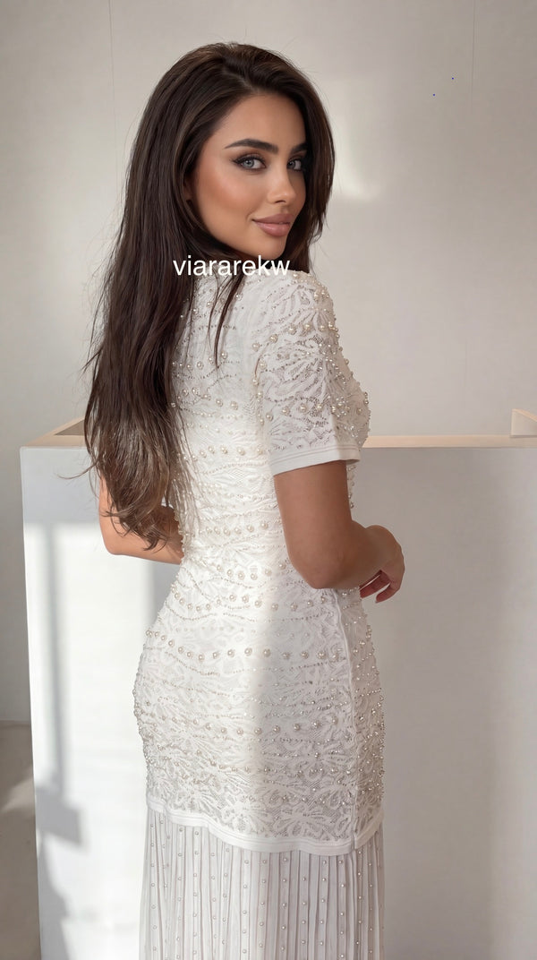 PURE ELEGANCE