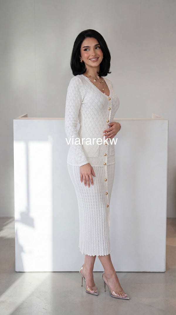 KNITTED DRESS