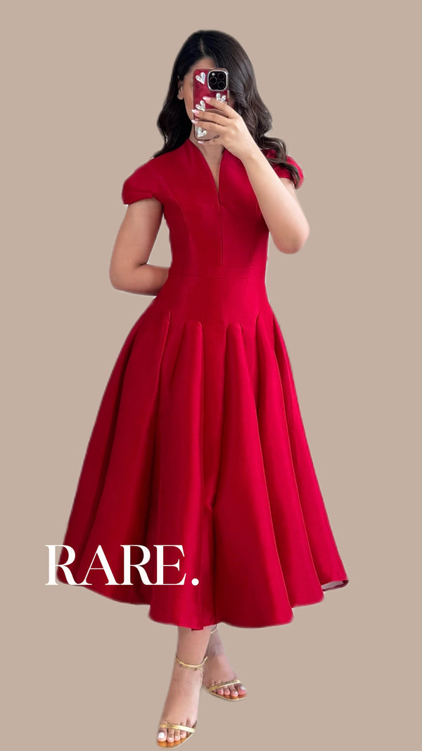 FIT AND FLARE MIDI DRESS فستان