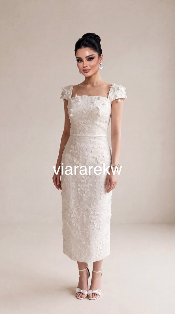 FLOWERY DRESS فستان