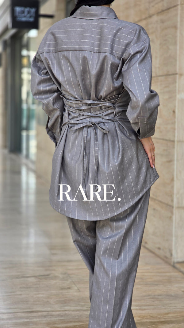 BACK BELTED LINES SET