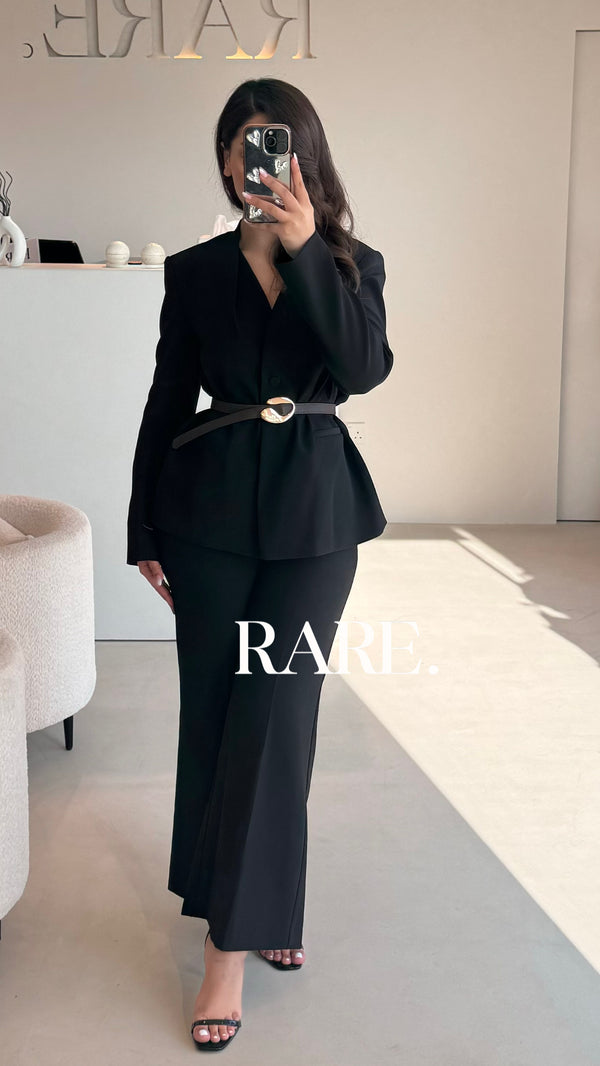 BLAZER VNECK SUIT W/BELT