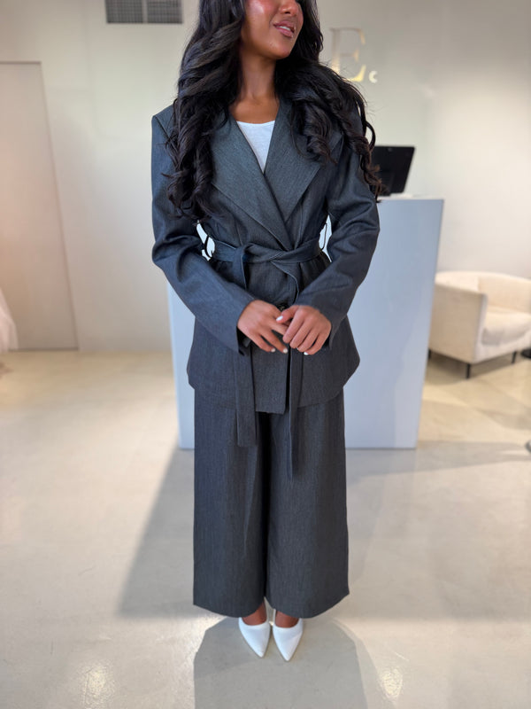 CLASSIC  TWO PIECE