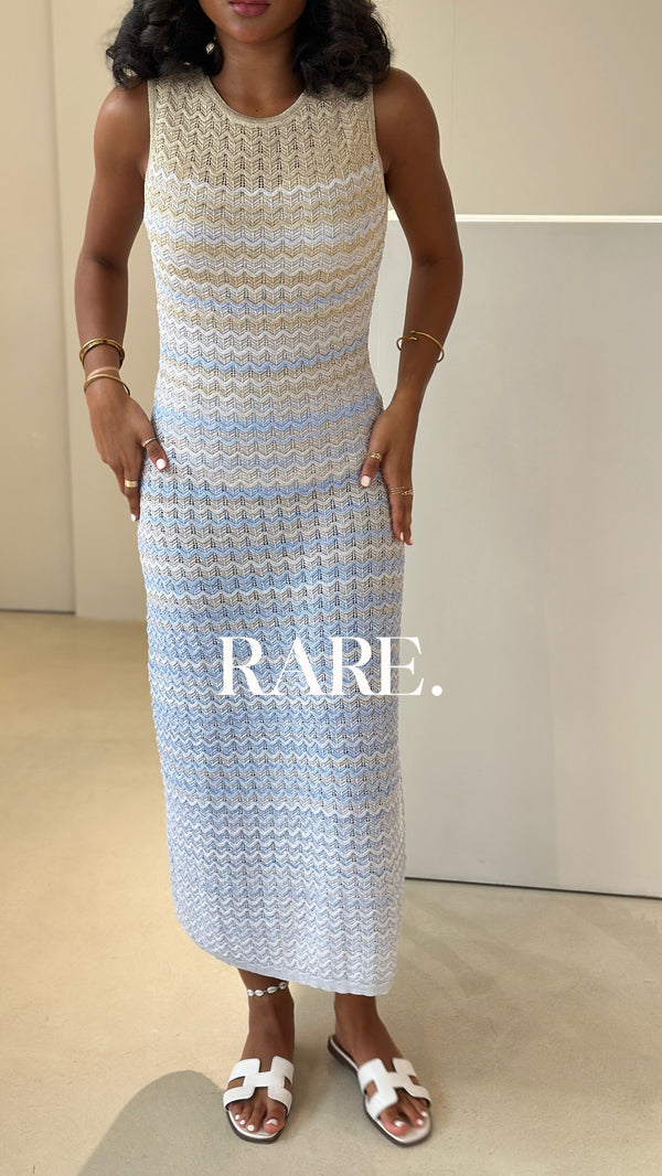 GRADIENT KNITTED ROUND COLLAR