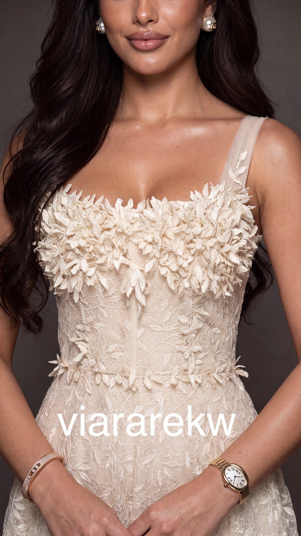 TULLE PETALS MAXI DRESSفستان
