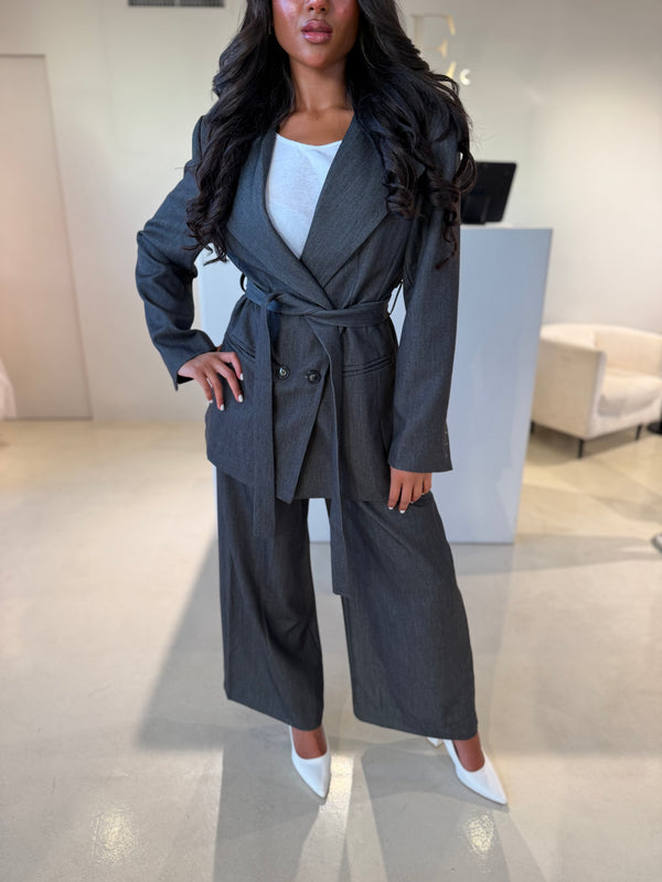 CLASSIC  TWO PIECE