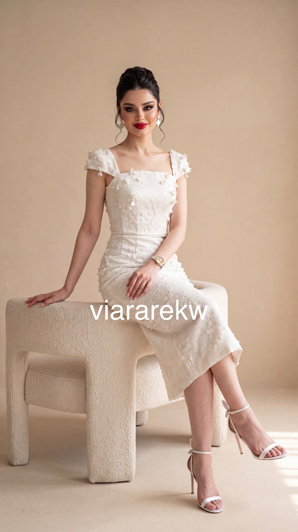 FLOWERY DRESS فستان