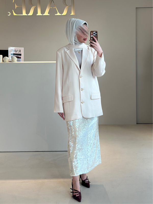 LOOSE BLAZER W/SEQUINS SKIRT SUIT
