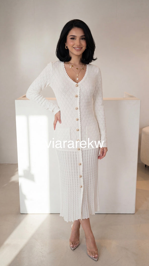 KNITTED DRESS