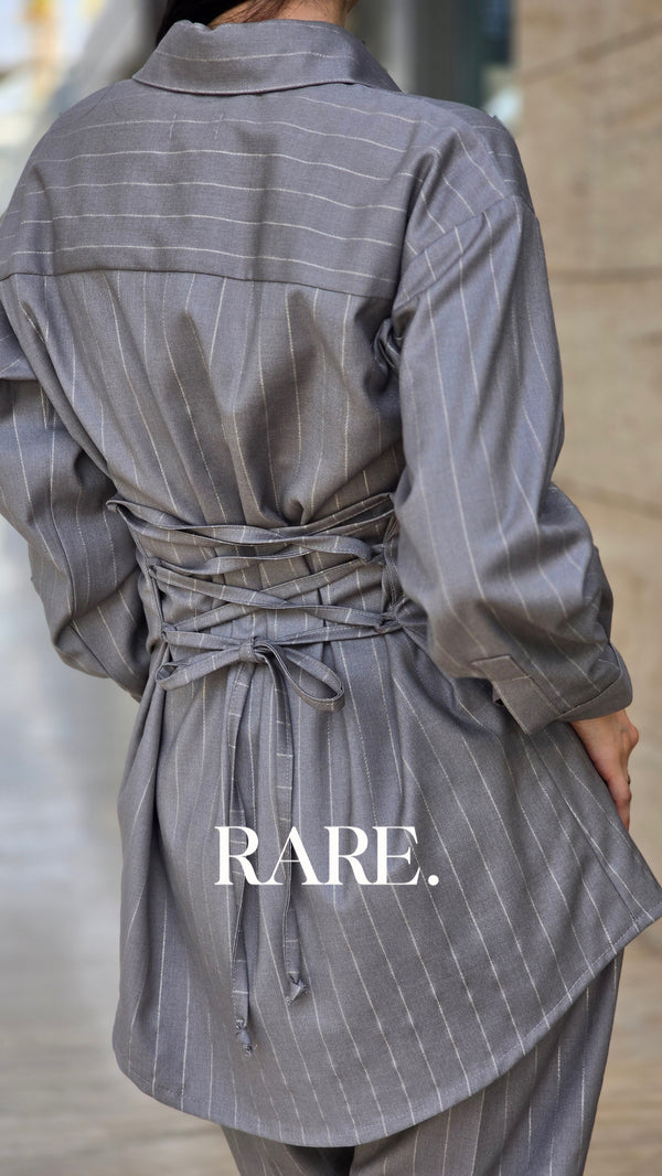 BACK BELTED LINES SET