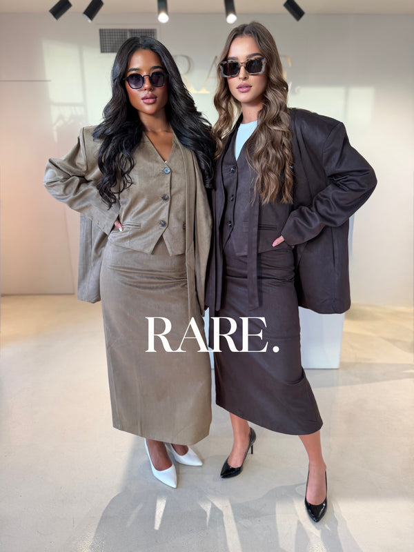 CLASSIC 3PIECE ELEGANCE