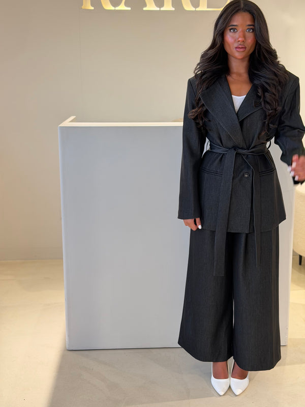 CLASSIC  TWO PIECE