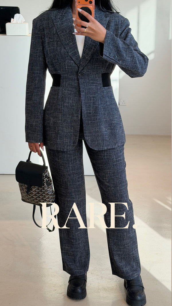 SUIT WITH BLACK LINE