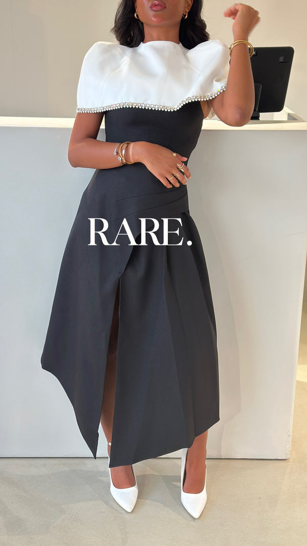 DRESS WITH CRYSTAL CAPE