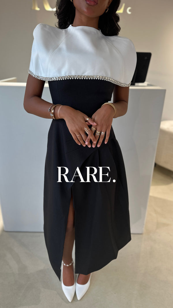 DRESS WITH CRYSTAL CAPE