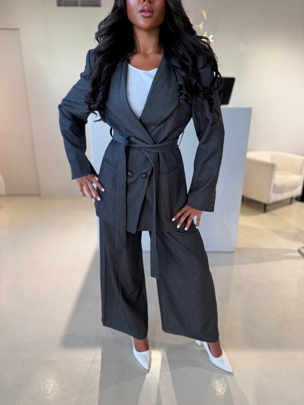 CLASSIC  TWO PIECE