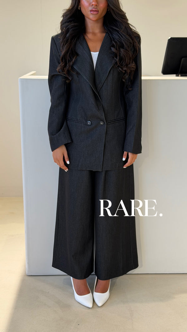 FORMAL TWO PIECE SUIT