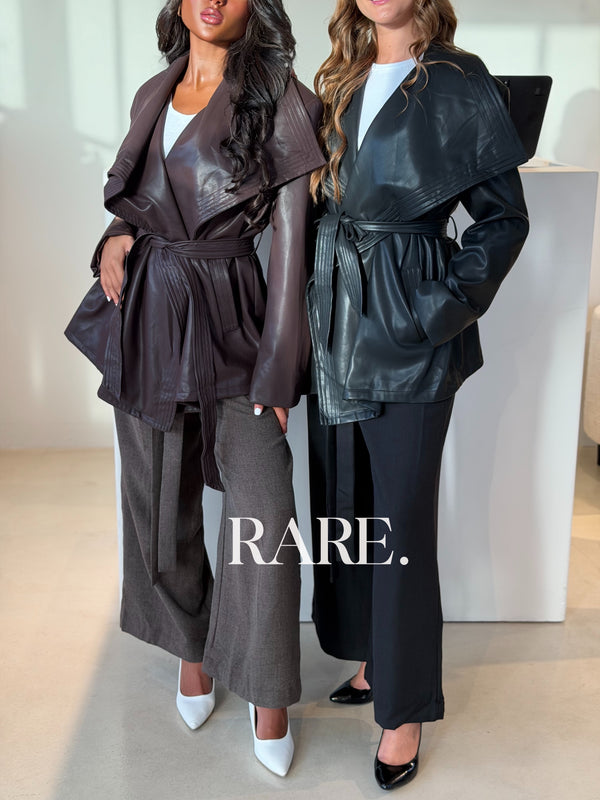 STATEMENT LEATHER BLAZER